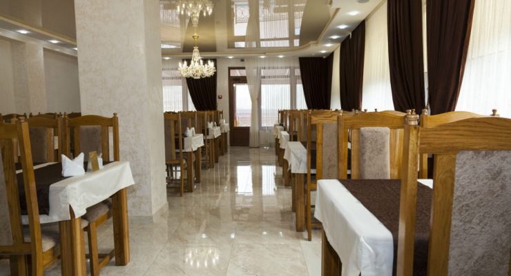Restaurantul-01-L1200